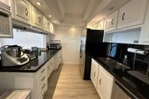 199 Ocean Ln Dr, Key Biscayne, FL 33149 - Photo 2
