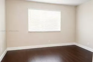 331 Lakeview Dr, Weston, FL 33326 - Photo 4