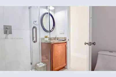 10134 Boca Woods Ln #1034, Boca Raton, FL 33428 - Photo 12