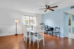 182 Lakeview Dr, Weston, FL 33326 - Photo 10
