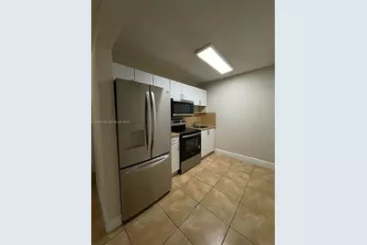 6950 Miami Gardens Dr #2-312A, Hialeah, FL 33015 - Photo 10