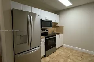 6950 Miami Gardens Dr, Hialeah, FL 33015 - Photo 10