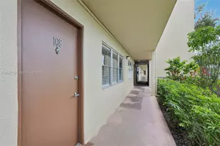 13455 SW 9th Ct, Pembroke Pines, FL 33027 - Photo 4