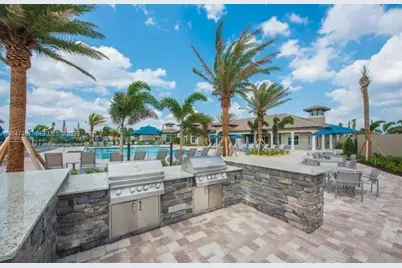 4022 Long Leaf Ln #4022, Hollywood, FL 33021 - Photo 16