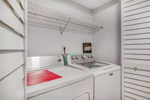 709 Gardens Dr, Pompano Beach, FL 33069 - Photo 18