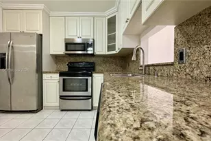 130 S Shore Dr, Miami Beach, FL 33141 - Photo 16