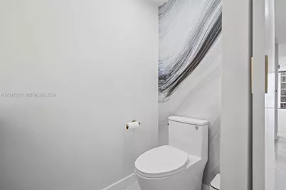 555 NE 15th St #23D, Miami, FL 33132 - Photo 18