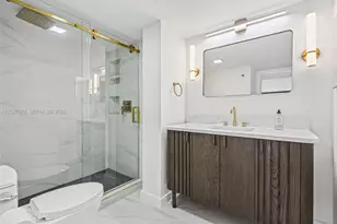555 NE 15th St, Miami, FL 33132 - Photo 26