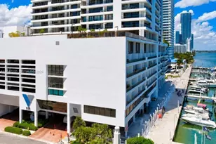 555 NE 15th St, Miami, FL 33132 - Photo 38