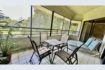 7472 La Paz Blvd #301, Boca Raton, FL 33433 - Photo 6