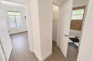 762 Lenox Ave., Miami Beach, FL 33139 - Photo 18