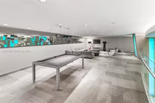 92 SW 3rd St, Miami, FL 33130 - Photo 24