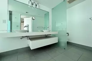 92 SW 3rd St, Miami, FL 33130 - Photo 14