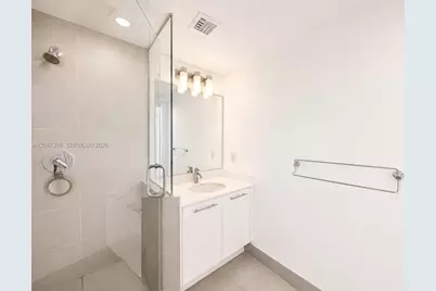92 SW 3rd St #3310, Miami, FL 33130 - Photo 10