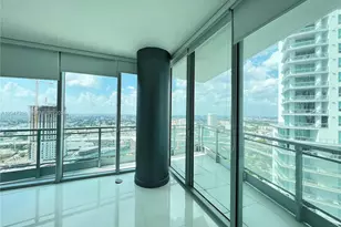 92 SW 3rd St, Miami, FL 33130 - Photo 16
