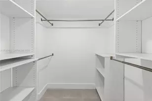 2457 Collins Ave, Miami Beach, FL 33140 - Photo 8