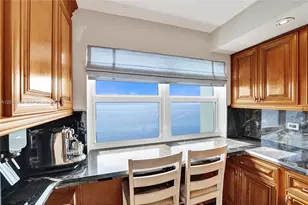 1201 S Ocean Dr, Hollywood, FL 33019 - Photo 30