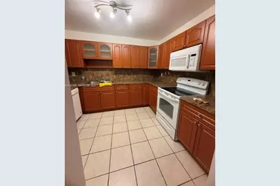 6930 Miami Gardens Dr #1-517, Hialeah, FL 33015 - Photo 2