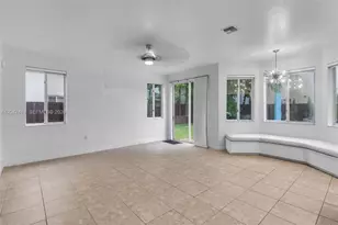 1922 SE 22nd Ct, Homestead, FL 33035 - Photo 6