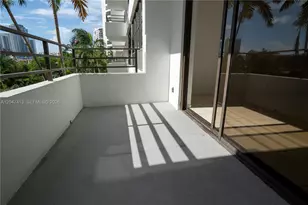 600 Three Islands Boulevard, Hallandale Beach, FL 33009 - Photo 18