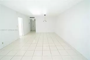 600 Three Islands Boulevard, Hallandale Beach, FL 33009 - Photo 8