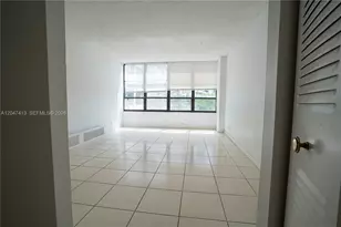 600 Three Islands Boulevard, Hallandale Beach, FL 33009 - Photo 14