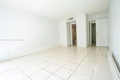 600 Three Islands Blvd #316, Hallandale Beach, FL 33009 - Photo 12