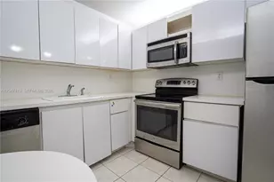600 Three Islands Boulevard, Hallandale Beach, FL 33009 - Photo 2