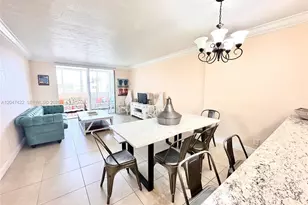 500 NE 12th Ave, Hallandale Beach, FL 33009 - Photo 2