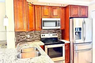 500 NE 12th Ave, Hallandale Beach, FL 33009 - Photo 1