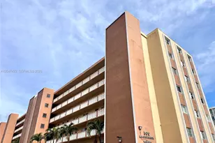 500 NE 12th Ave, Hallandale Beach, FL 33009 - Photo 18