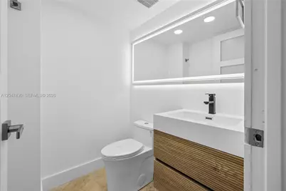2457 Collins Ave #406, Miami Beach, FL 33140 - Photo 12