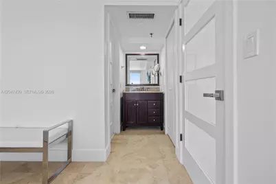 2457 Collins Ave #406, Miami Beach, FL 33140 - Photo 8