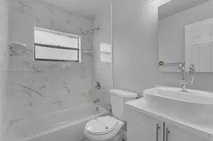 10373 NW 35th St, Coral Springs, FL 33065 - Photo 18