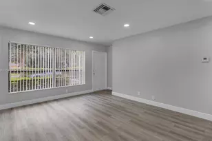 10373 NW 35th St, Coral Springs, FL 33065 - Photo 6