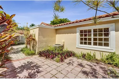 1361 Springside Dr #3, Weston, FL 33326 - Photo 42