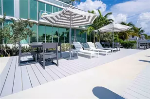 8425 Crespi Blvd, Miami Beach, FL 33141 - Photo 16