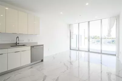 8425 Crespi Blvd #303, Miami Beach, FL 33141 - Photo 2