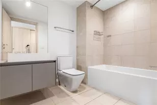 1000 Brickell Plaza, Miami, FL 33131 - Photo 36