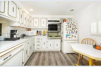 2615 NE 3rd Ct #4030, Boynton Beach, FL 33435 - Photo 2