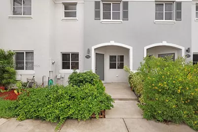 2943 SE 15th Ter, Homestead, FL 33035 - Photo 2
