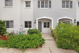 2943 SE 15th Terrace, Homestead, FL 33035 - Photo 2