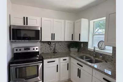 6700 NW 5th Ave, Miami, FL 33150 - Photo 18