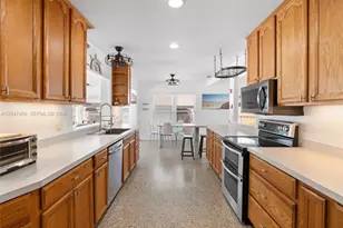 3730 Maple St, Micco, FL 32976 - Photo 12