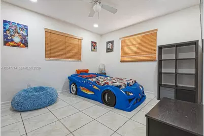 7850 W 16th Ave, Hialeah, FL 33014 - Photo 16