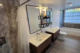 926 NE 27th Ave, Hallandale Beach, FL 33009 - Photo 26