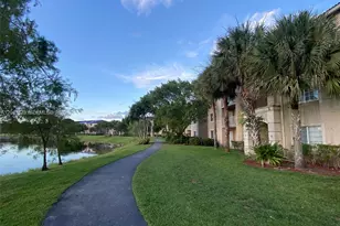 5011 Wiles Rd, Coconut Creek, FL 33073 - Photo 24