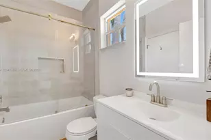 375 SW 16th St, Boca Raton, FL 33432 - Photo 38