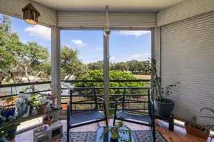 1101 NE 191st St, Miami, FL 33179 - Photo 16