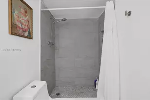 1101 NE 191st St, Miami, FL 33179 - Photo 8